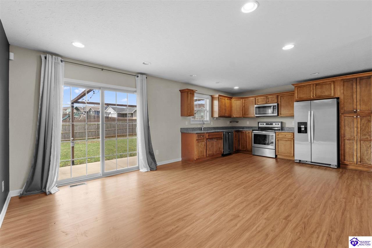 Listing Picture 127 Sawgrass Avenue Vine Grove, KY 40175 MLS HK25000159