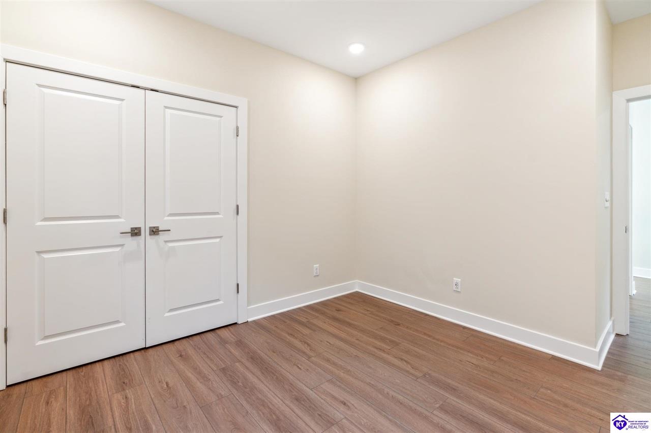 Listing Picture 651 Barret Avenue Louisville, KY 40204 MLS HK25000170