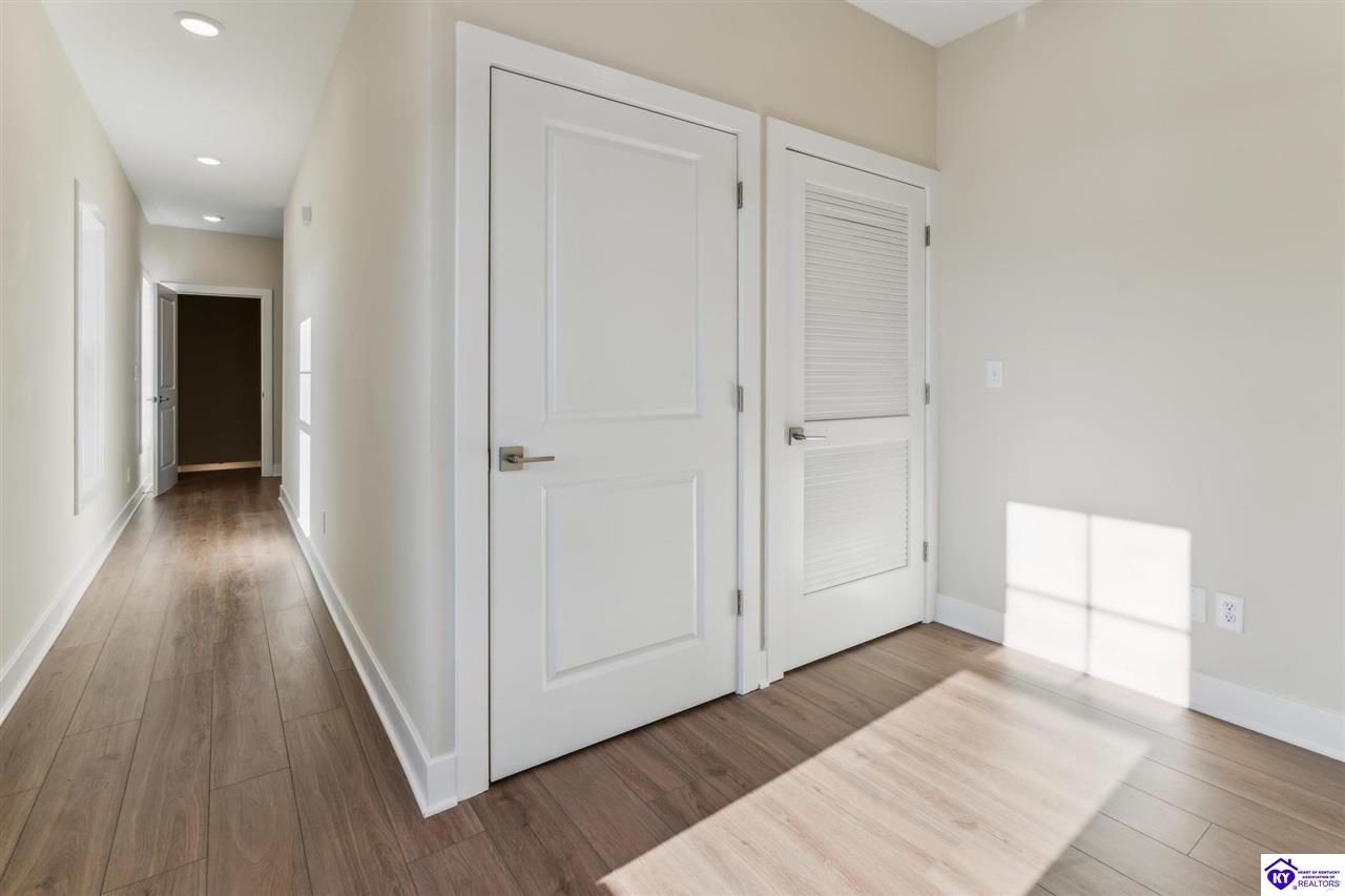 Listing Picture 651 Barret Avenue Louisville, KY 40204 MLS HK25000170