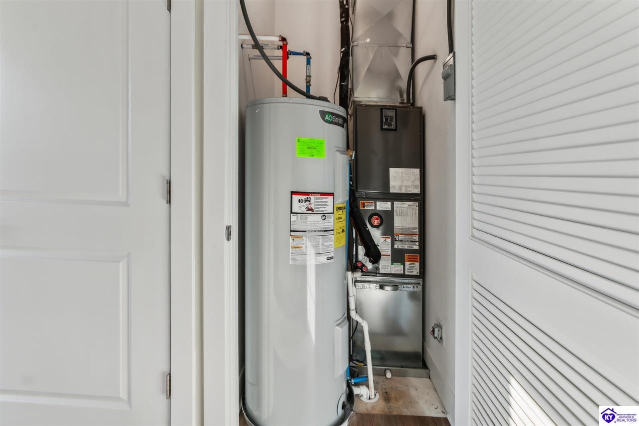 Listing Picture 651 Barret Avenue Louisville, KY 40204 MLS HK25000170