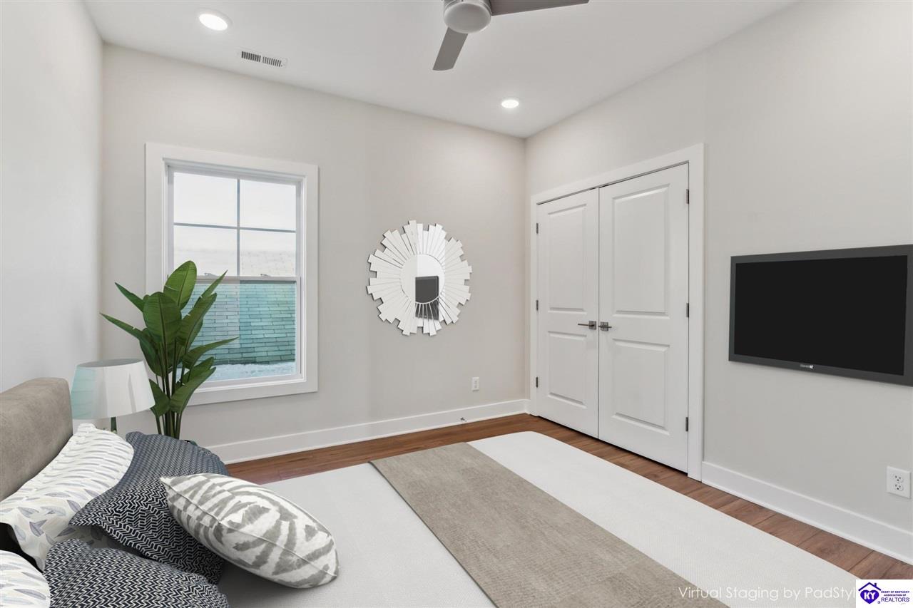 Listing Picture 651 Barret Avenue Louisville, KY 40204 MLS HK25000170