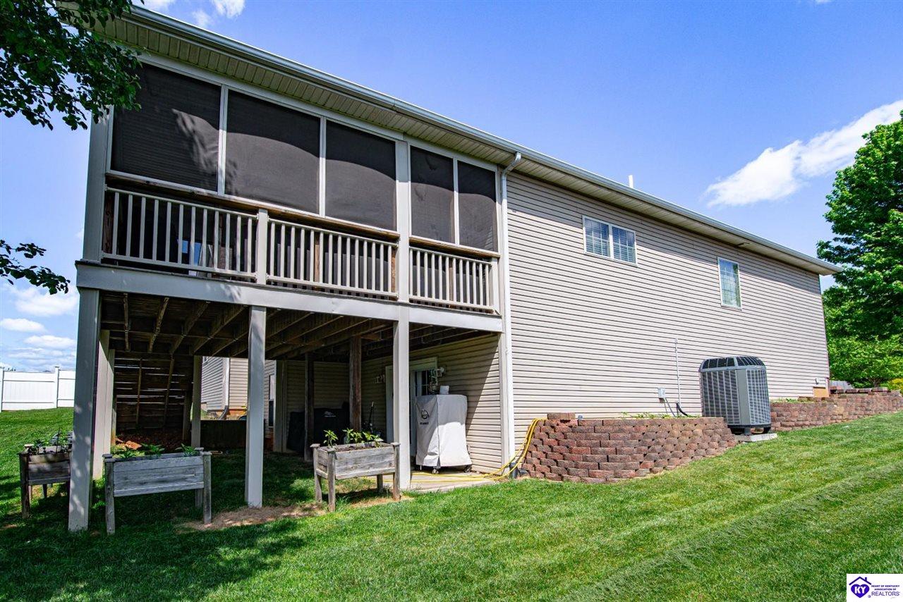 Listing Picture 151 Tuscany Lane Vine Grove, KY 40175 MLS HK25000175
