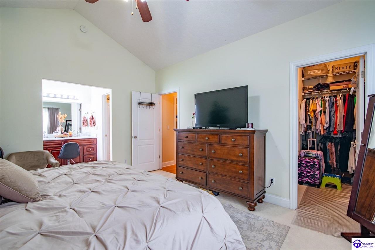 Listing Picture 151 Tuscany Lane Vine Grove, KY 40175 MLS HK25000175