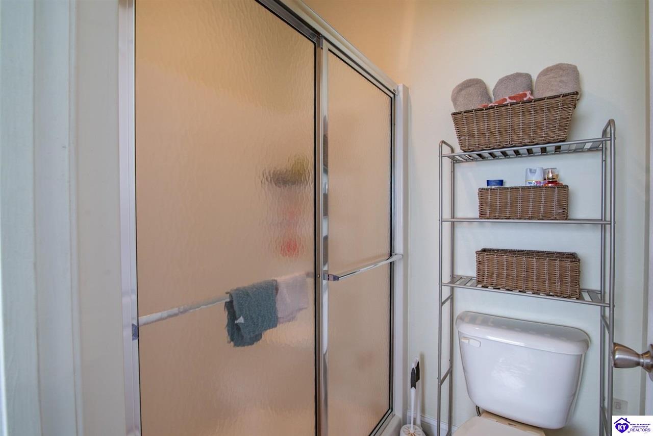 Listing Picture 151 Tuscany Lane Vine Grove, KY 40175 MLS HK25000175