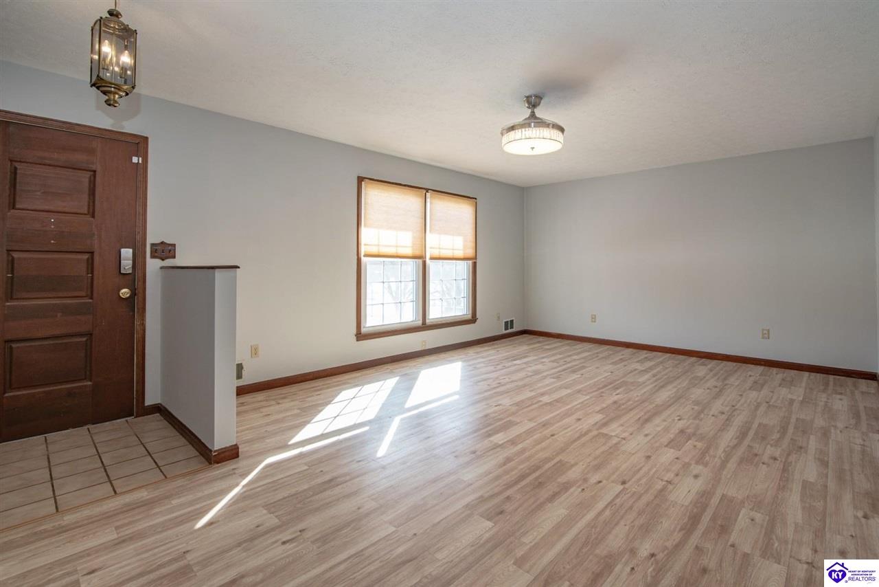 Listing Picture 2995 Garrett Road Ekron, KY 40117 MLS HK25000179