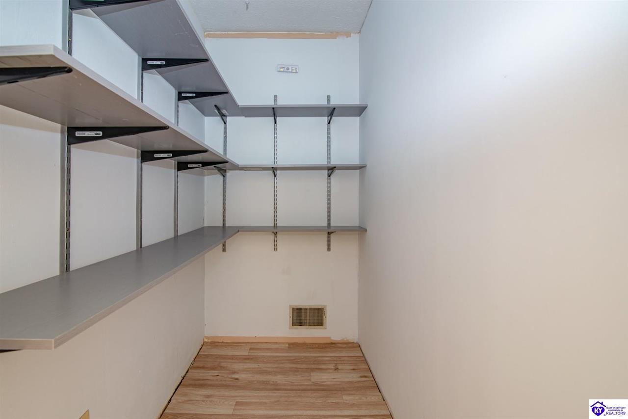 Listing Picture 2995 Garrett Road Ekron, KY 40117 MLS HK25000179