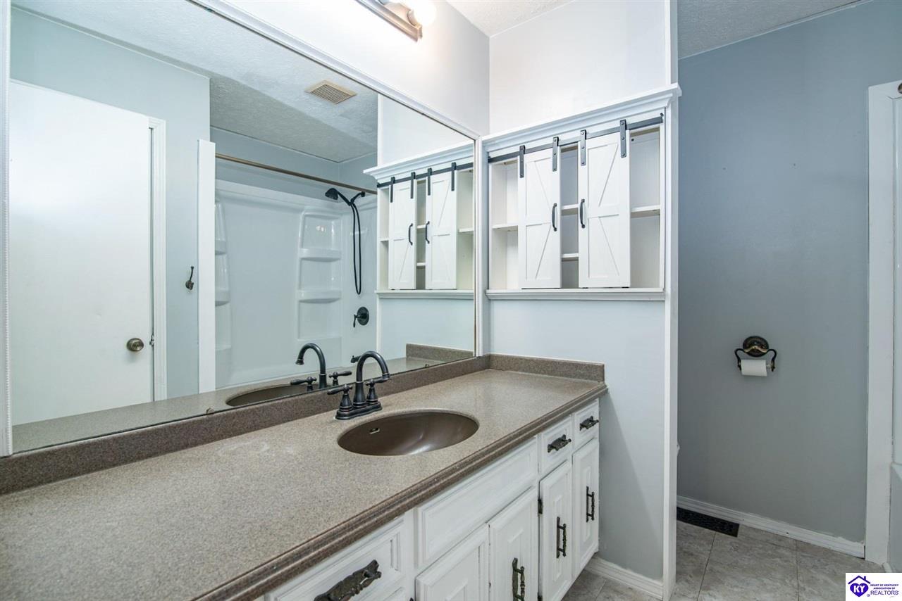 Listing Picture 2995 Garrett Road Ekron, KY 40117 MLS HK25000179