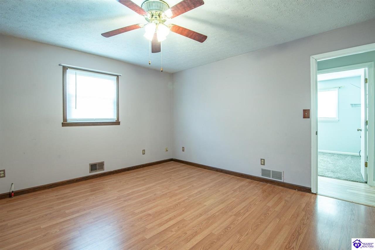 Listing Picture 2995 Garrett Road Ekron, KY 40117 MLS HK25000179