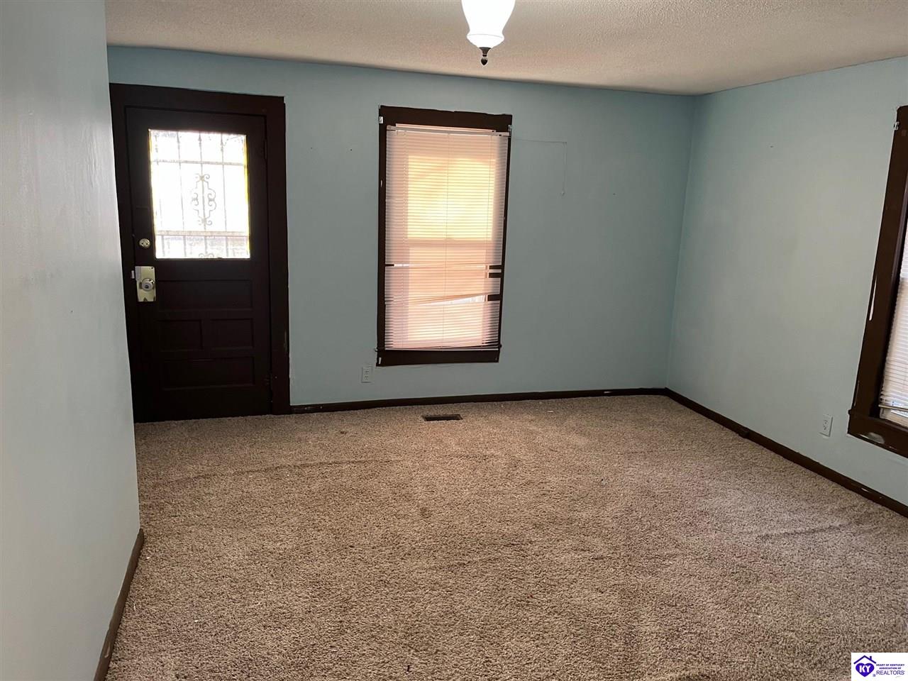 Listing Picture 5608 Greensburg Road Buffalo, KY 42716 MLS HK25000207