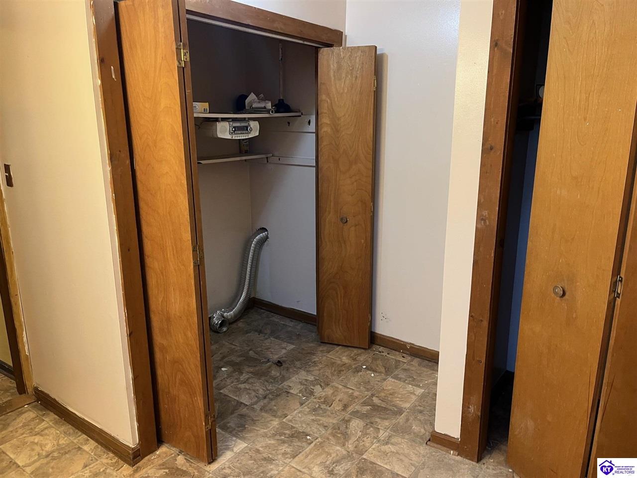 Listing Picture 5608 Greensburg Road Buffalo, KY 42716 MLS HK25000207