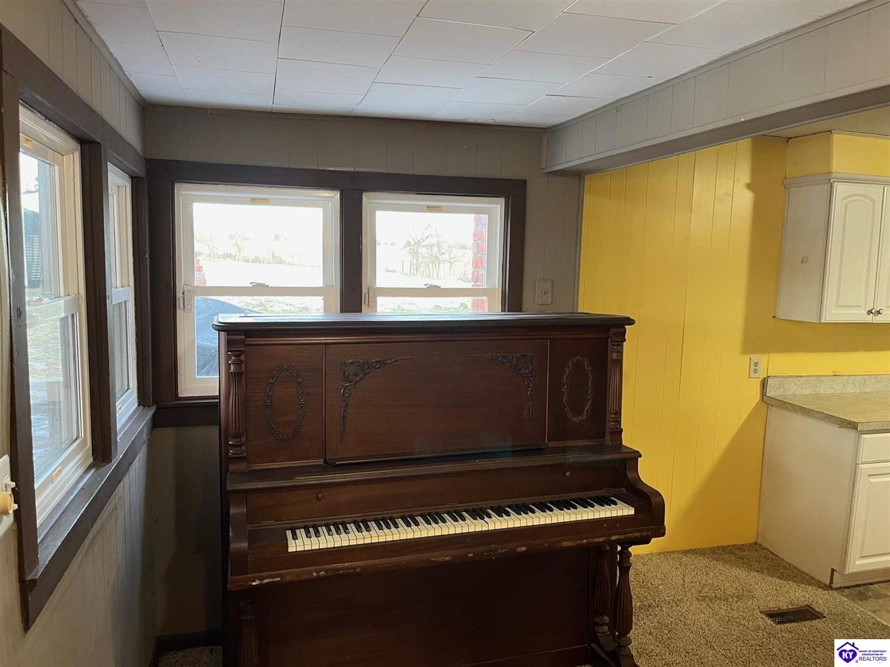 Listing Picture 5608 Greensburg Road Buffalo, KY 42716 MLS HK25000207