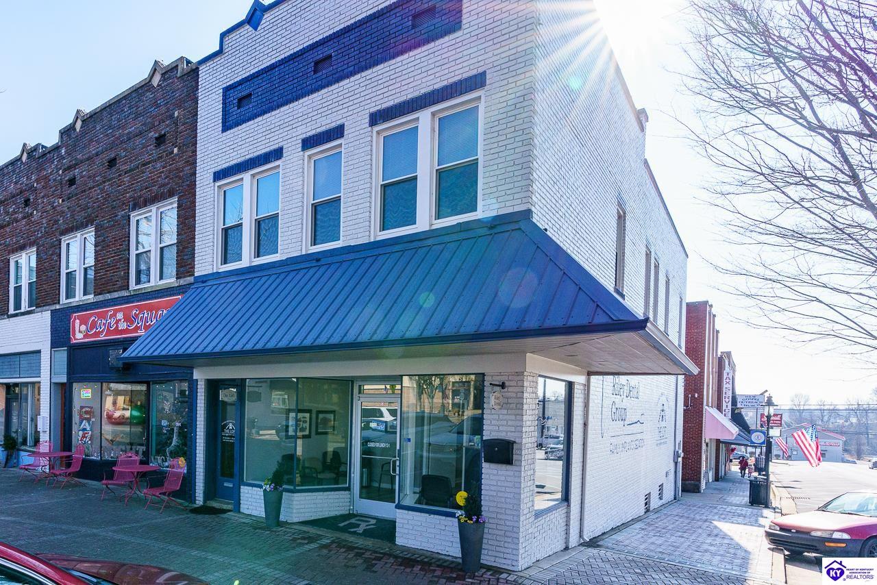 Listing Picture 106 E Public Square Scottsville, KY 42164 MLS HK25000244