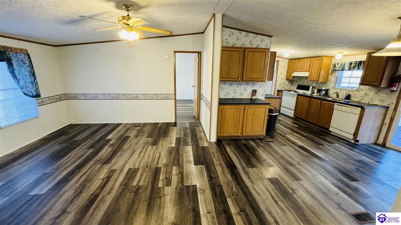 672 Fentress Hideout Westview, KY 40178 #4