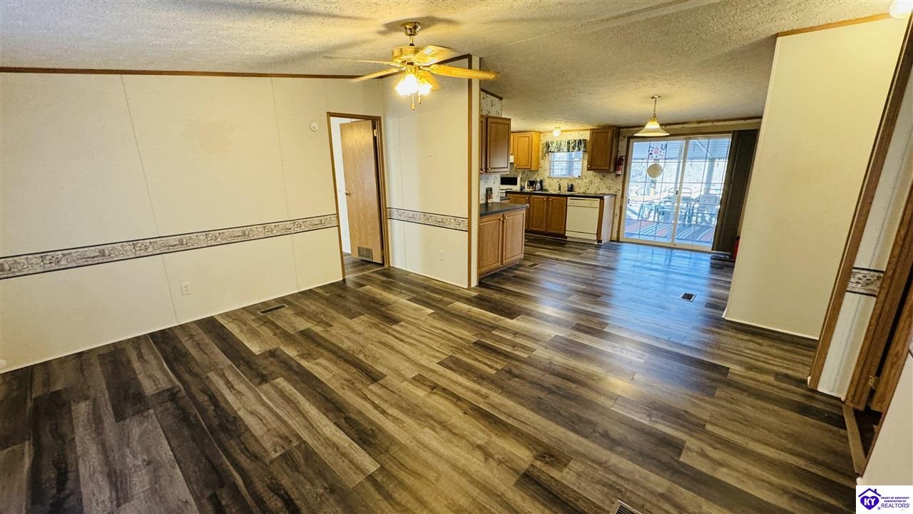 672 Fentress Hideout Westview, KY 40178 #4