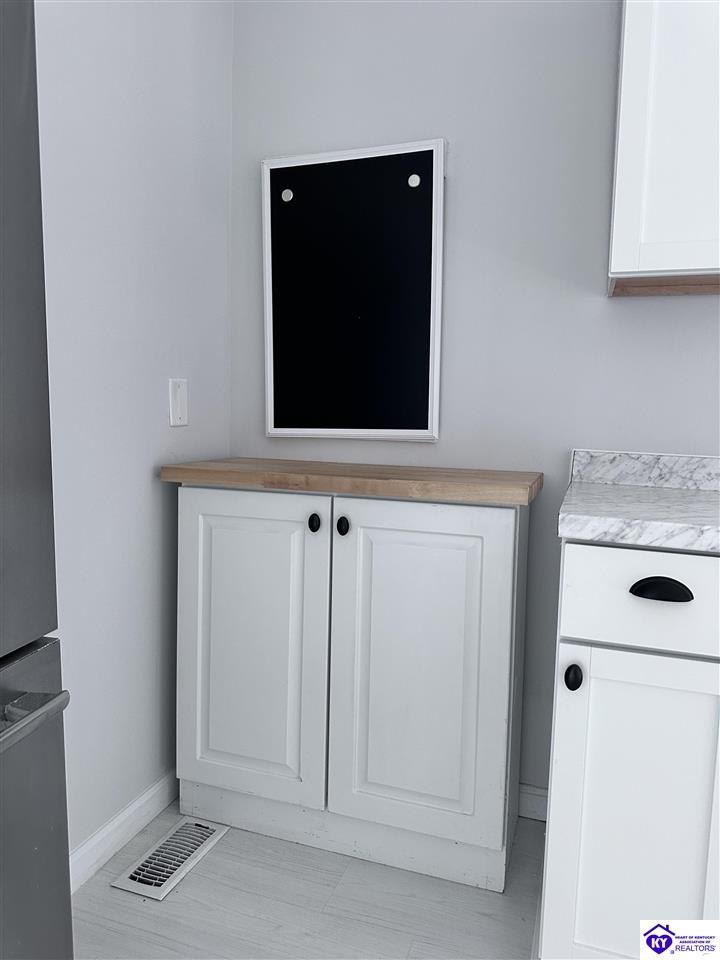 Listing Picture 815 Davis Road Campbellsville, KY 42718 MLS HK25000263