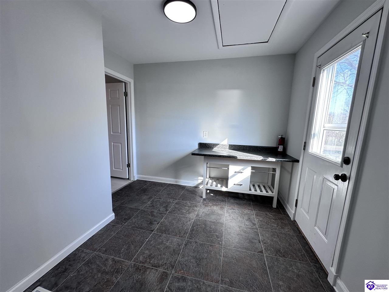 Listing Picture 815 Davis Road Campbellsville, KY 42718 MLS HK25000263