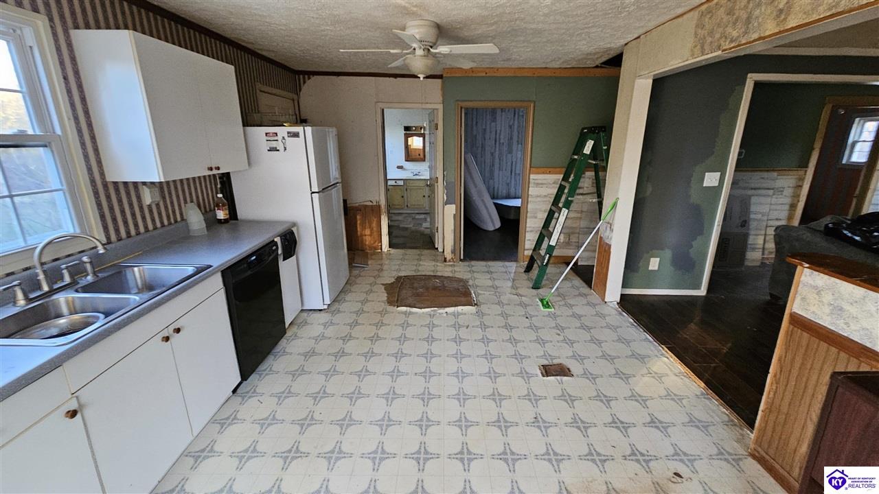 Listing Picture 206 S Boundary Road Elizabethtown, KY 42701 MLS HK25000279