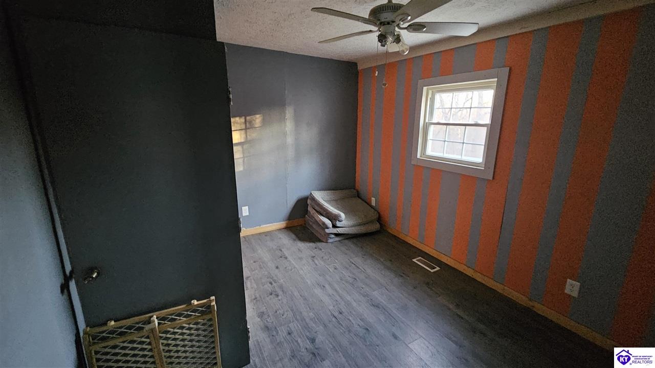 Listing Picture 206 S Boundary Road Elizabethtown, KY 42701 MLS HK25000279