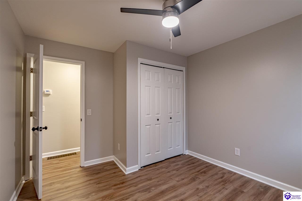 440 Pinewood Drive Radcliff, KY 40160 #3