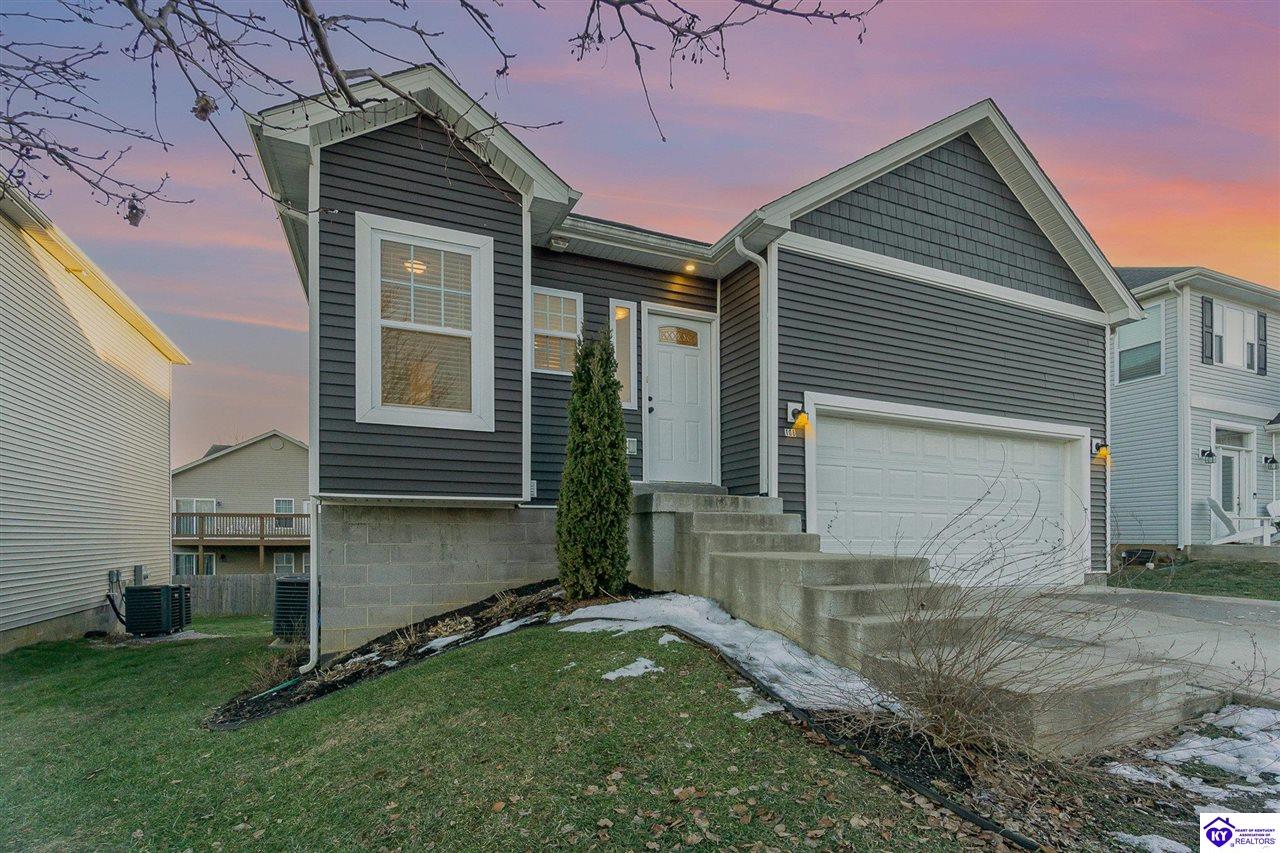 Listing Picture 108 Destin Circle Elizabethtown, KY 42701 MLS HK25000331