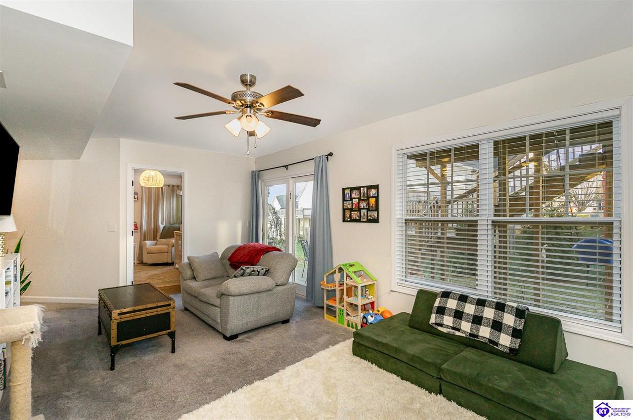 Listing Picture 108 Destin Circle Elizabethtown, KY 42701 MLS HK25000331