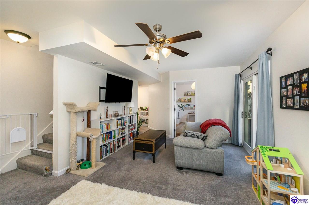 Listing Picture 108 Destin Circle Elizabethtown, KY 42701 MLS HK25000331