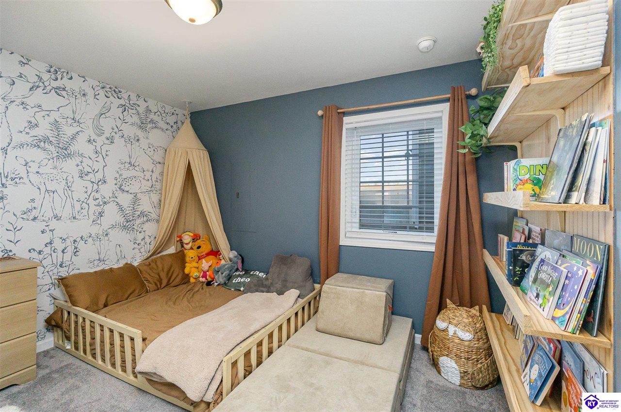 Listing Picture 108 Destin Circle Elizabethtown, KY 42701 MLS HK25000331