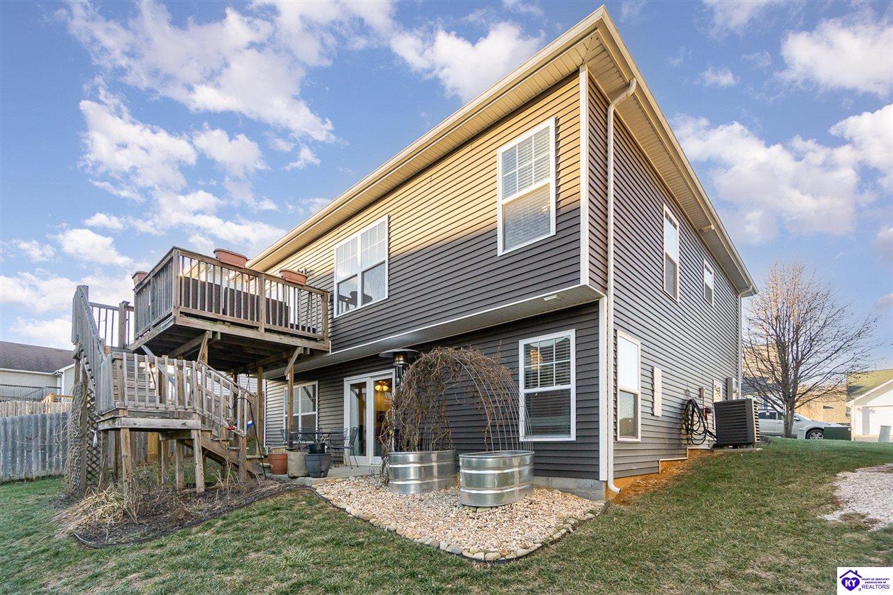 Listing Picture 108 Destin Circle Elizabethtown, KY 42701 MLS HK25000331