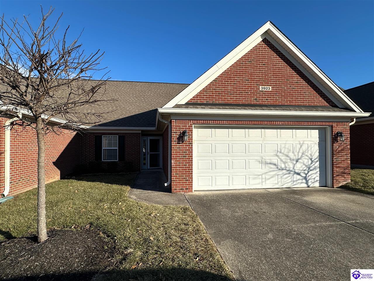 3923 Hillcross DriveLouisville, KY 40229