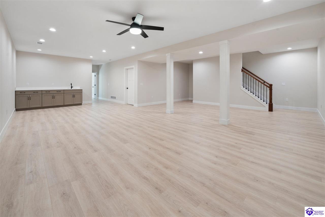 Listing Picture 125 Calumet Loop Elizabethtown, KY 42701 MLS HK25000333