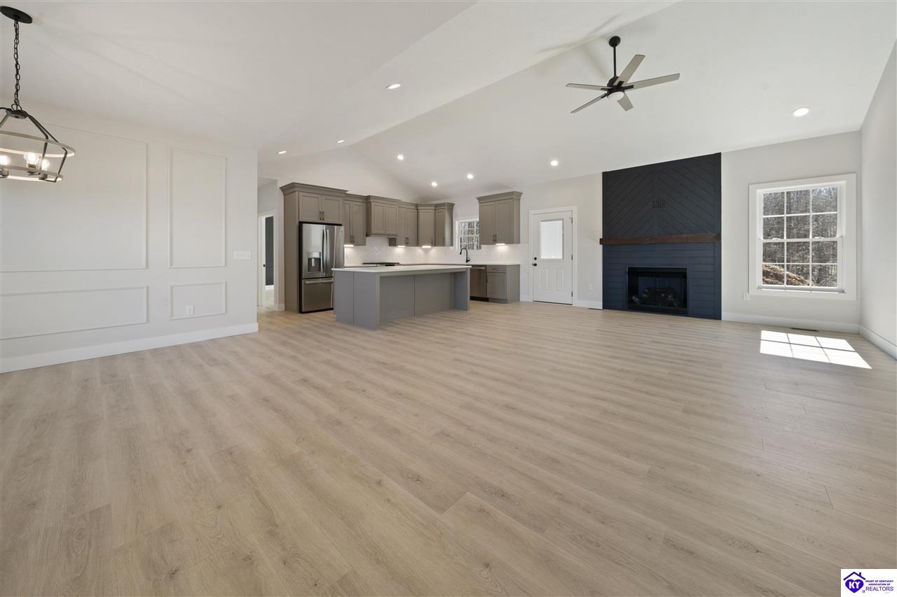 Listing Picture 125 Calumet Loop Elizabethtown, KY 42701 MLS HK25000333