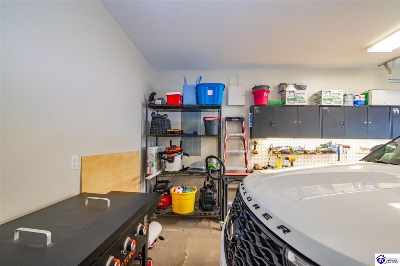 Listing Picture 3113 Deckard School Road Radcliff, KY 40160 MLS HK25000336