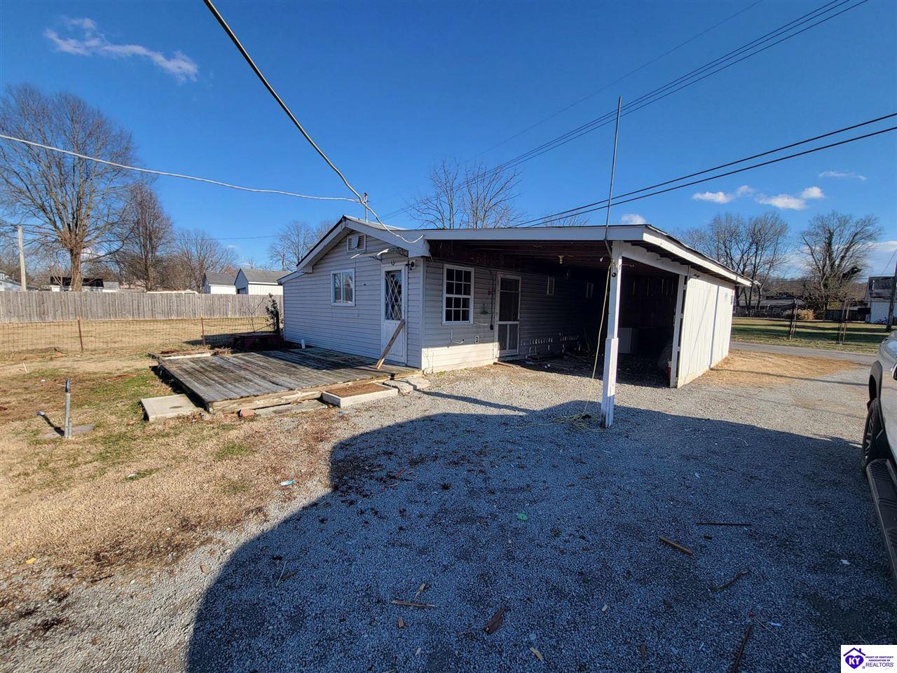 Listing Picture 1119 Elm Street West Point, KY 40177 MLS HK25000349