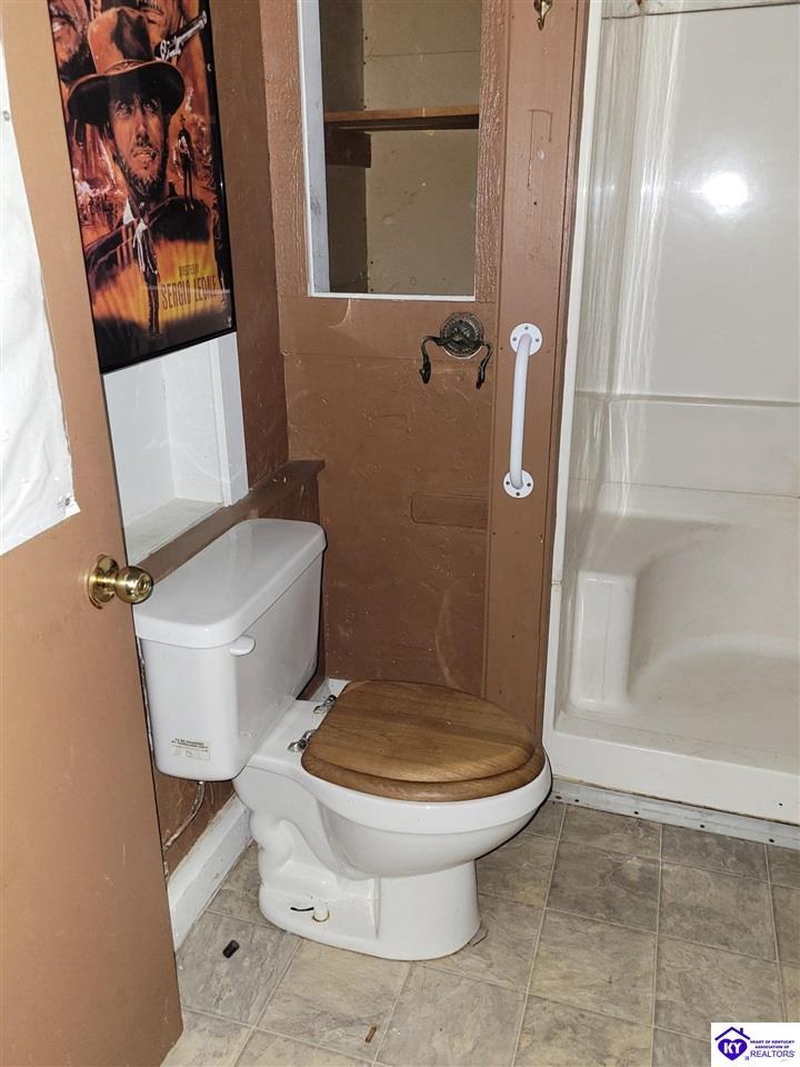 Listing Picture 1119 Elm Street West Point, KY 40177 MLS HK25000349