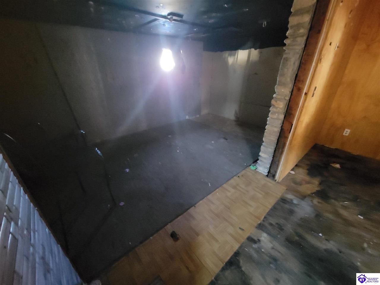 Listing Picture 1119 Elm Street West Point, KY 40177 MLS HK25000349