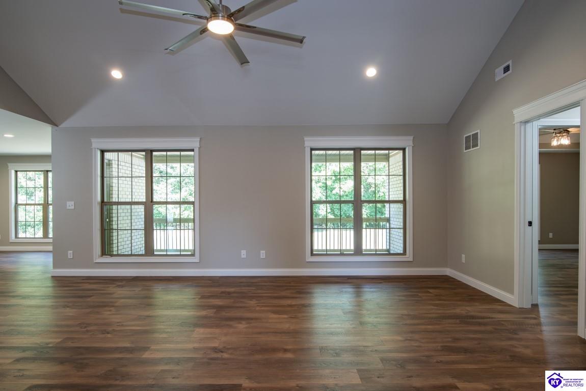 Listing Picture 209 Summit Creek Drive Elizabethtown, KY 42701 MLS HK25000358