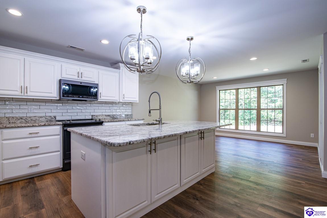 Listing Picture 209 Summit Creek Drive Elizabethtown, KY 42701 MLS HK25000358