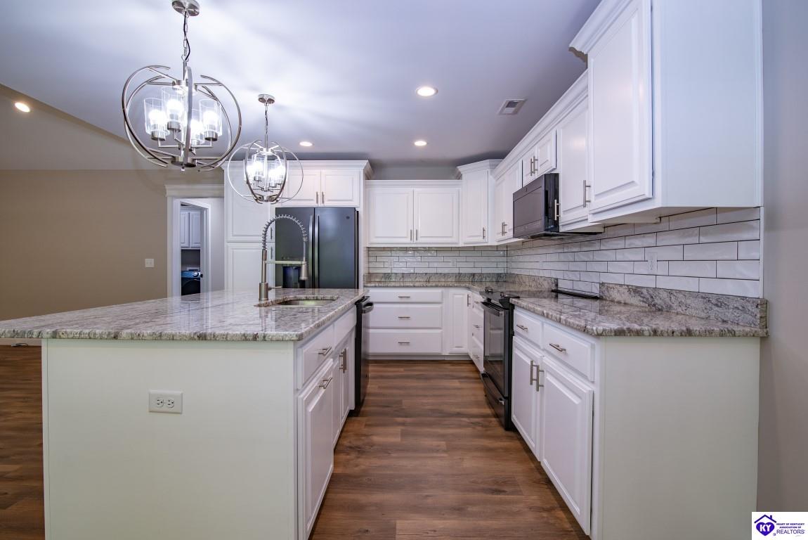 Listing Picture 209 Summit Creek Drive Elizabethtown, KY 42701 MLS HK25000358