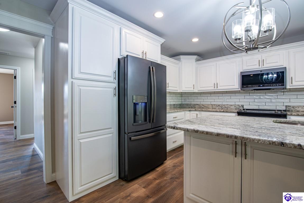 Listing Picture 209 Summit Creek Drive Elizabethtown, KY 42701 MLS HK25000358