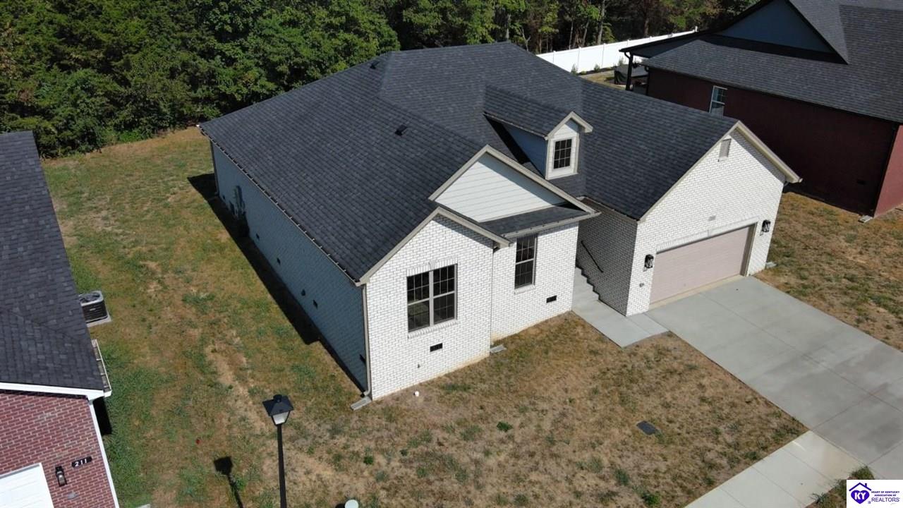 Listing Picture 209 Summit Creek Drive Elizabethtown, KY 42701 MLS HK25000358