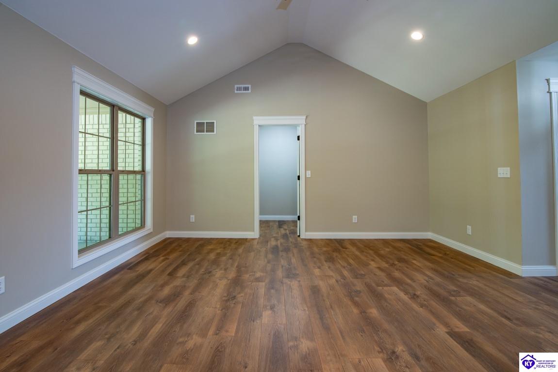 Listing Picture 209 Summit Creek Drive Elizabethtown, KY 42701 MLS HK25000358