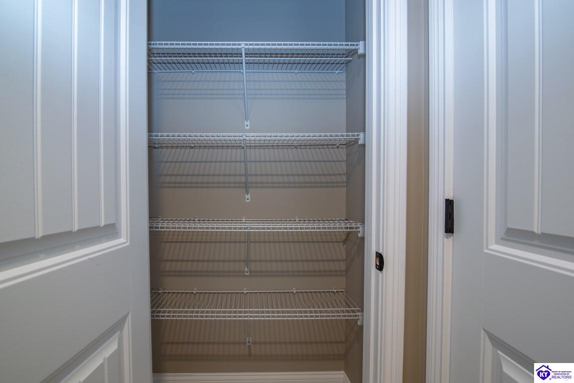 Listing Picture 209 Summit Creek Drive Elizabethtown, KY 42701 MLS HK25000358