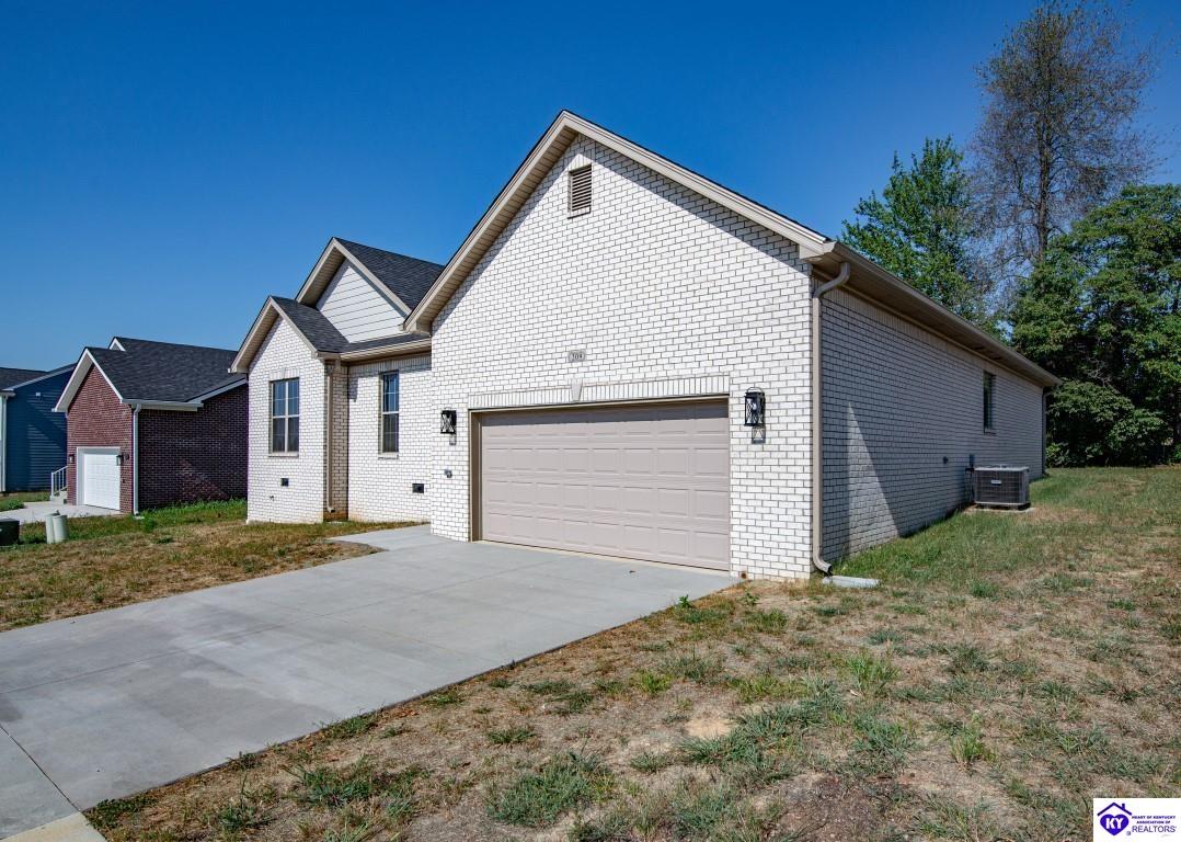 Listing Picture 209 Summit Creek Drive Elizabethtown, KY 42701 MLS HK25000358