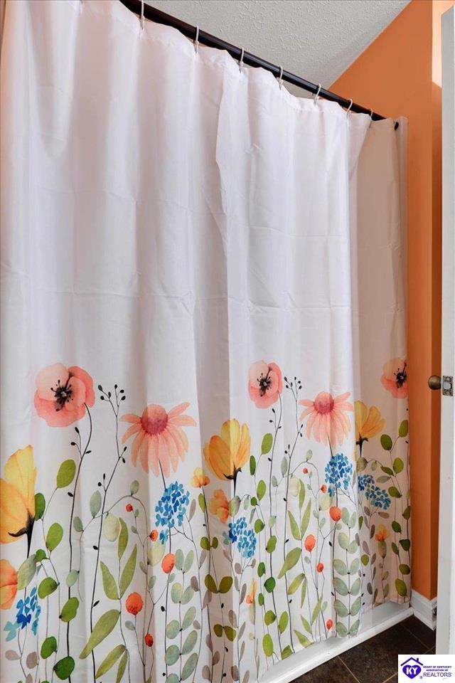 Listing Picture 103 Amy Court Elizabethtown, KY 42701 MLS HK25000375