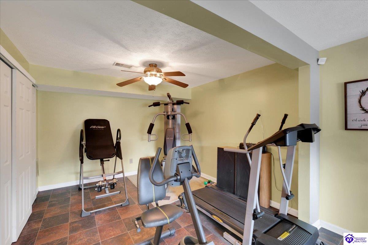 Listing Picture 103 Amy Court Elizabethtown, KY 42701 MLS HK25000375