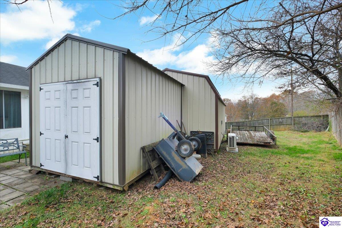 Listing Picture 103 Amy Court Elizabethtown, KY 42701 MLS HK25000375