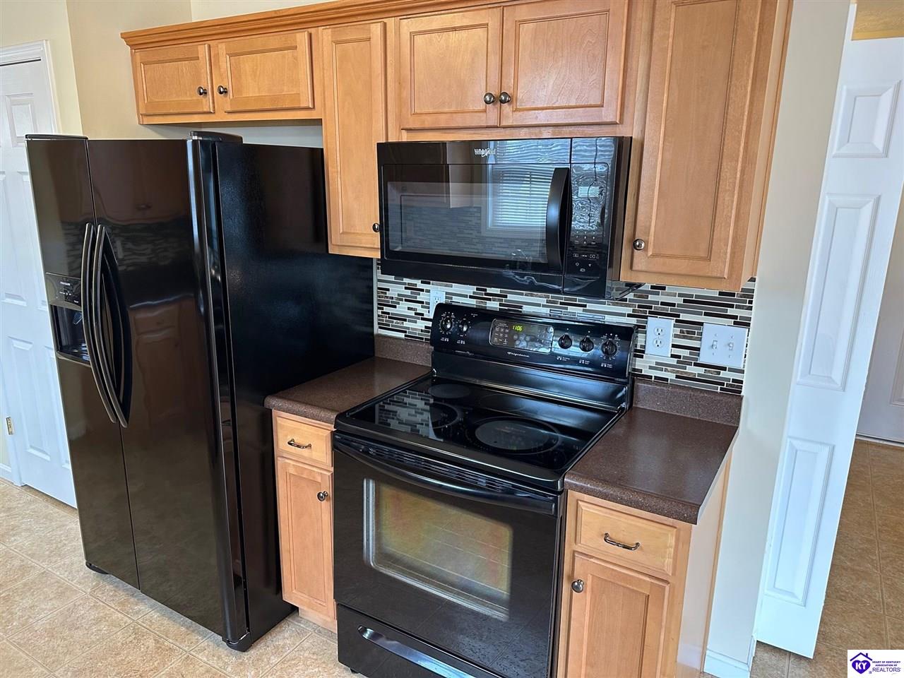 Listing Picture 132 Longsdale Court Radcliff, KY 40160 MLS HK25000377