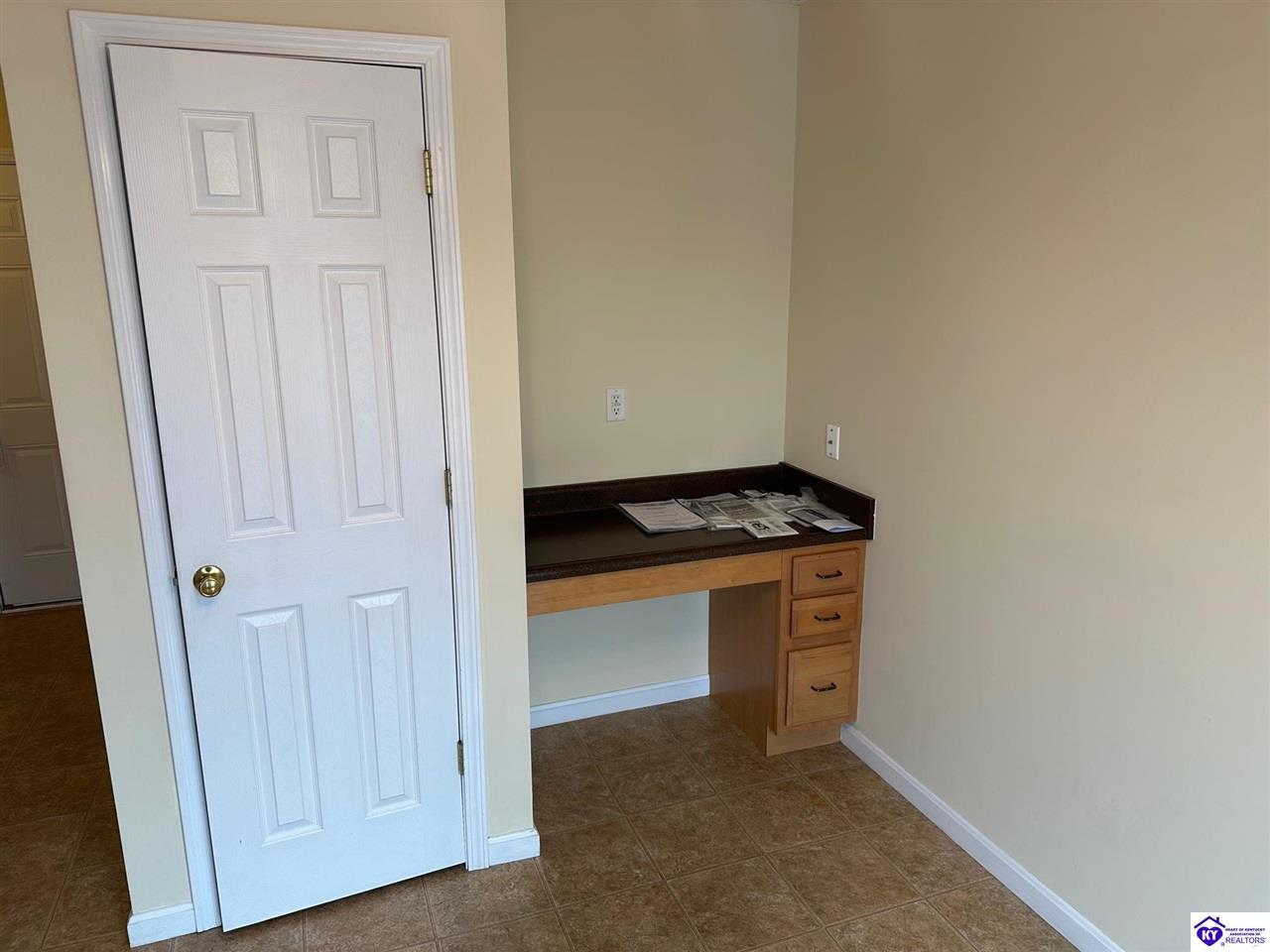 Listing Picture 132 Longsdale Court Radcliff, KY 40160 MLS HK25000377