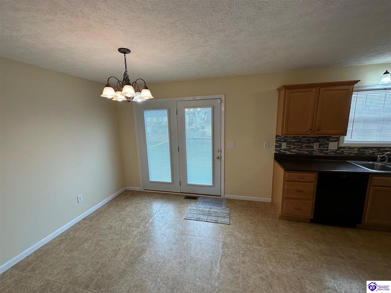 Listing Picture 132 Longsdale Court Radcliff, KY 40160 MLS HK25000377