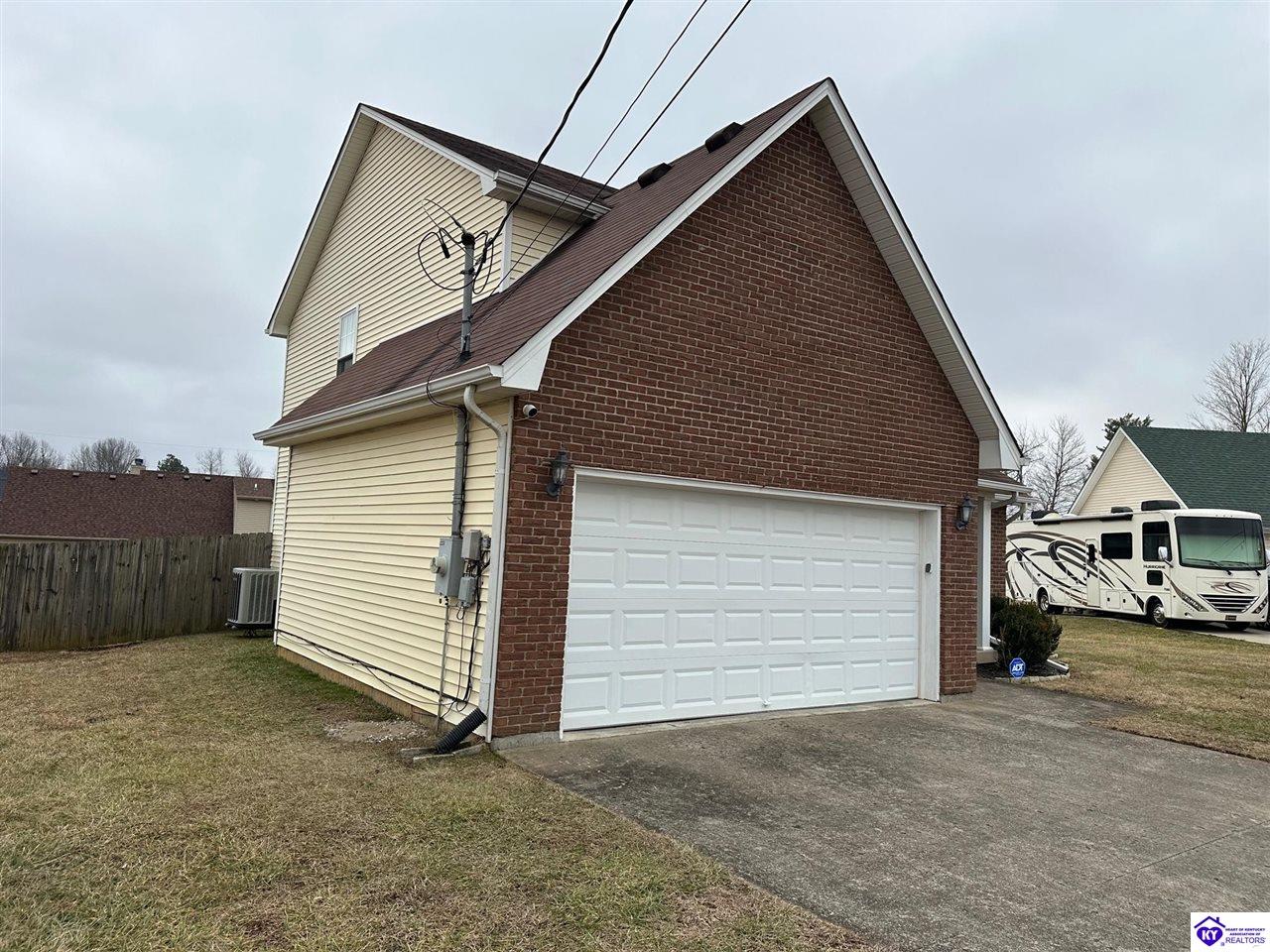 Listing Picture 132 Longsdale Court Radcliff, KY 40160 MLS HK25000377